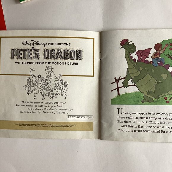 4 Vintage Childrens Classic Story Books Gremlins Bambi Pete's Dragon Walt Disney - Picture 7 of 16